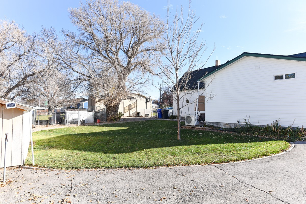 336 W CHERRY ST Grantsville, UT 84029