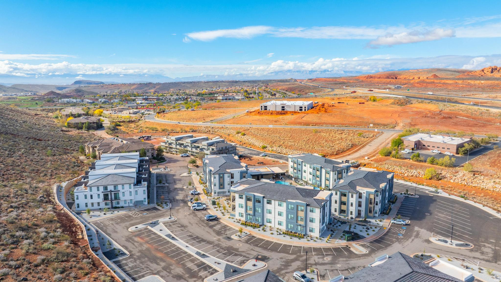 204 N CLIFF SIDE DR #7 Hurricane, UT 84737