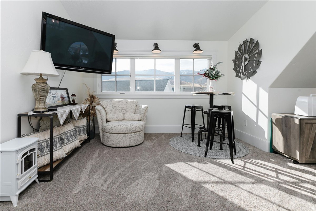 24 W 1550 S Wellsville, UT 84339