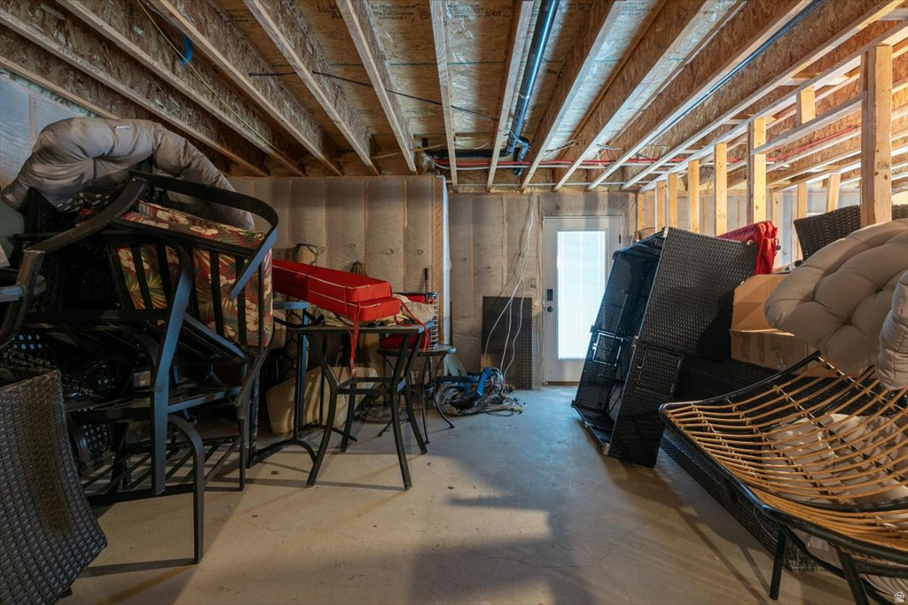 24 W 1550 S Wellsville, UT 84339