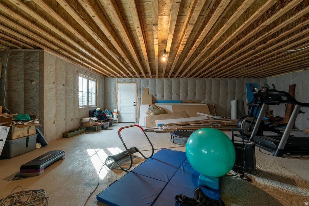 24 W 1550 S Wellsville, UT 84339