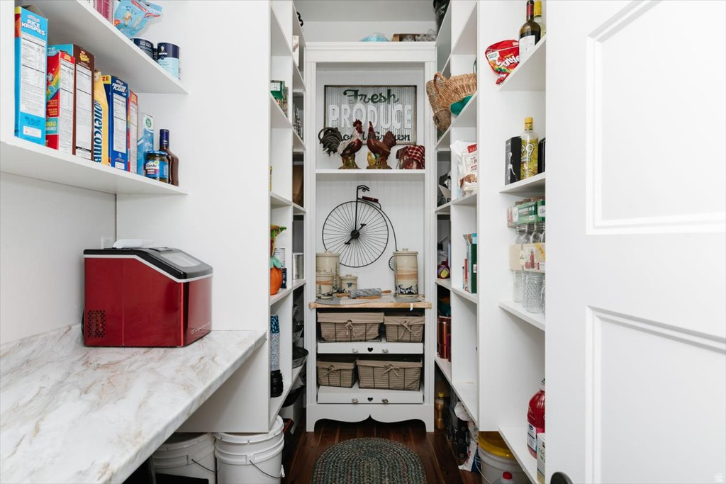 24 W 1550 S Wellsville, UT 84339