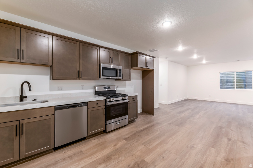 6729 W SMITHSON CIR #115 West Valley City, UT 84128