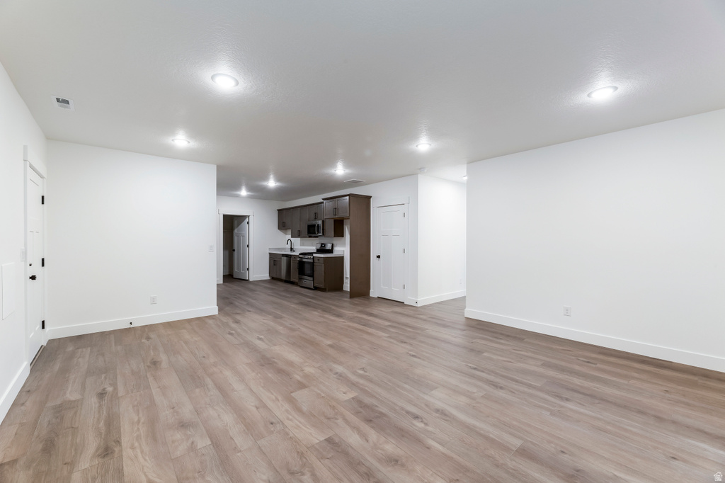 6729 W SMITHSON CIR #115 West Valley City, UT 84128