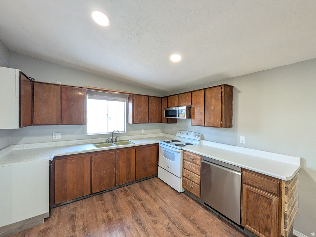 758 W 1000 S Woods Cross, UT 84087