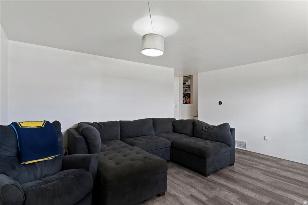 1211 N MALA Layton, UT 84041