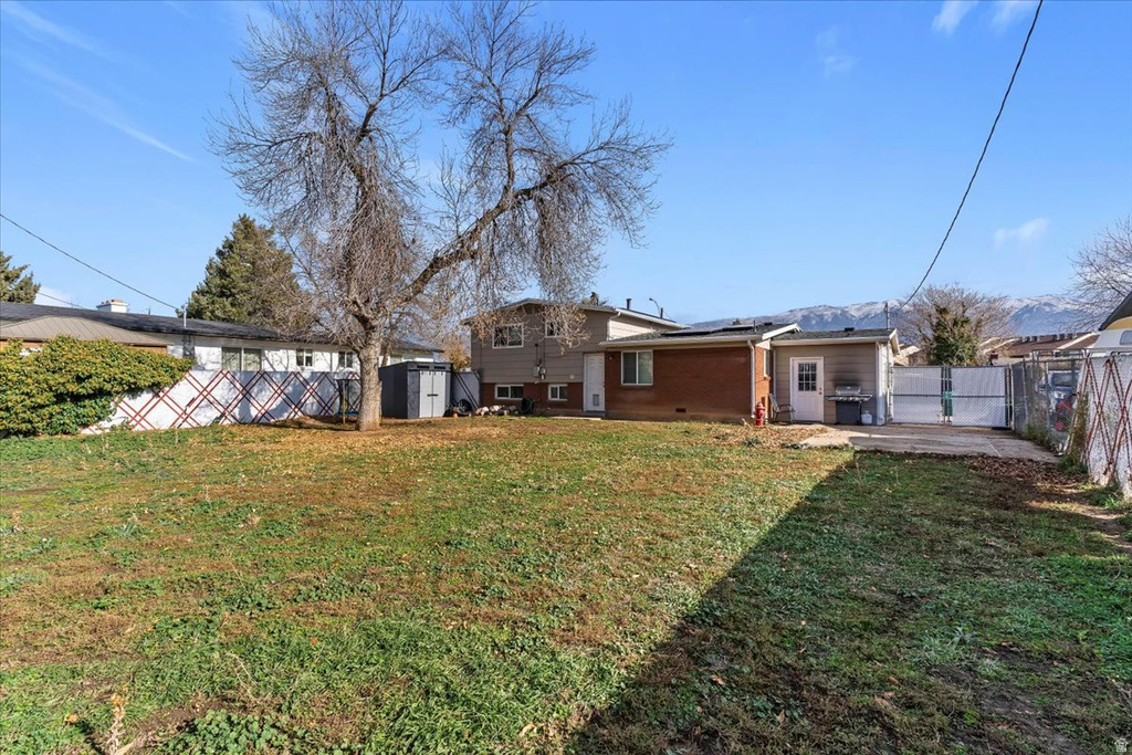 1211 N MALA Layton, UT 84041