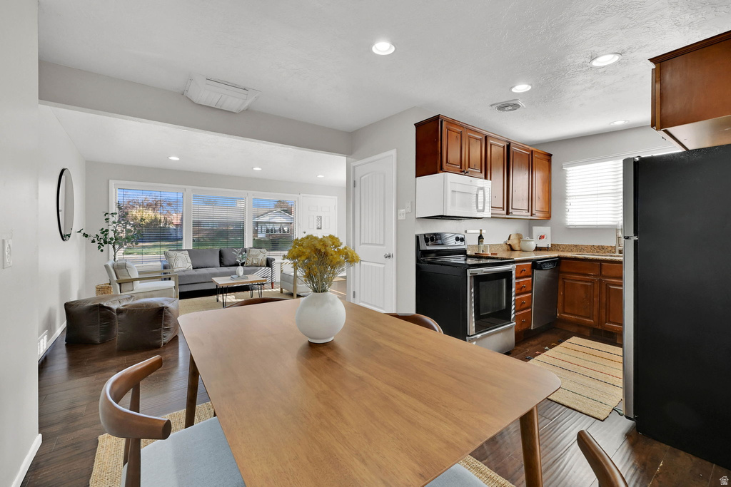 5534 S SPURRIER RD Murray, UT 84107