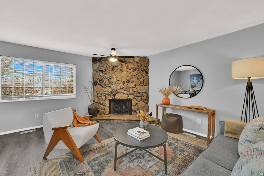 651 E WILLIAMSBURG CIR Sandy, UT 84070