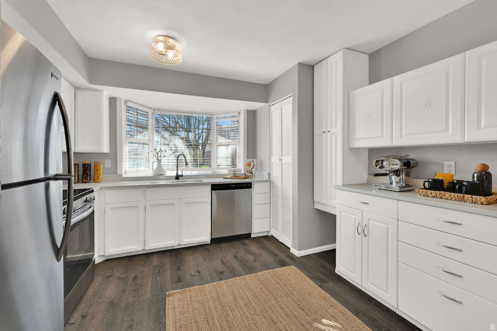 651 E WILLIAMSBURG CIR Sandy, UT 84070