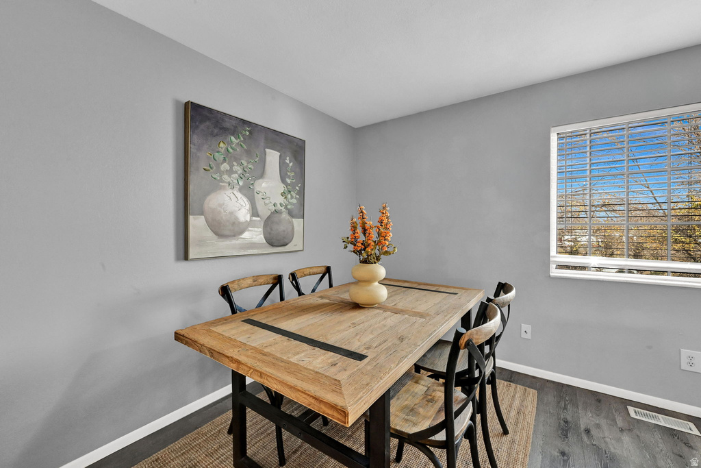 651 E WILLIAMSBURG CIR Sandy, UT 84070