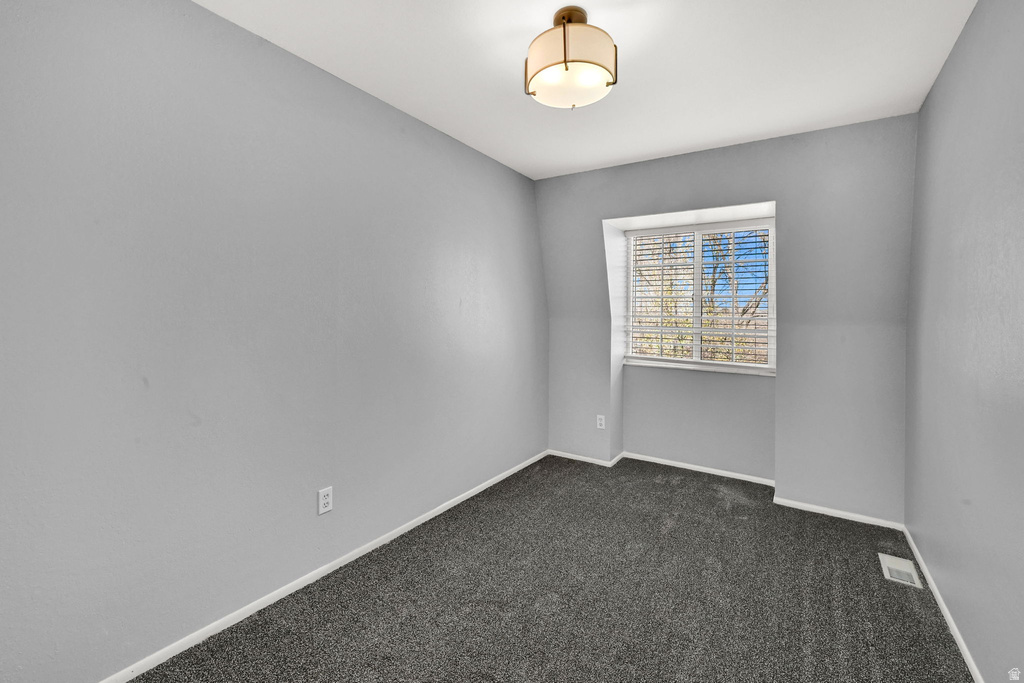 651 E WILLIAMSBURG CIR Sandy, UT 84070