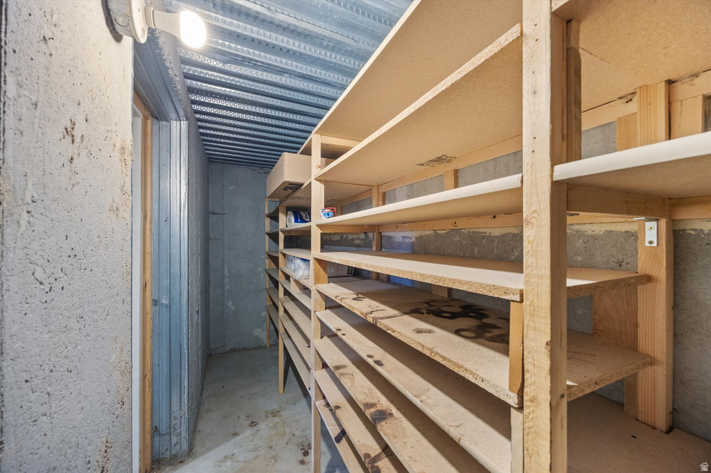 3656 W 1800 N West Point, UT 84015