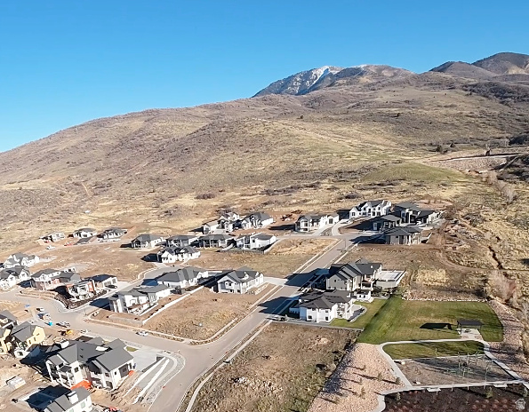 3083 W WASATCHBACK DR Mountain Green, UT 84050