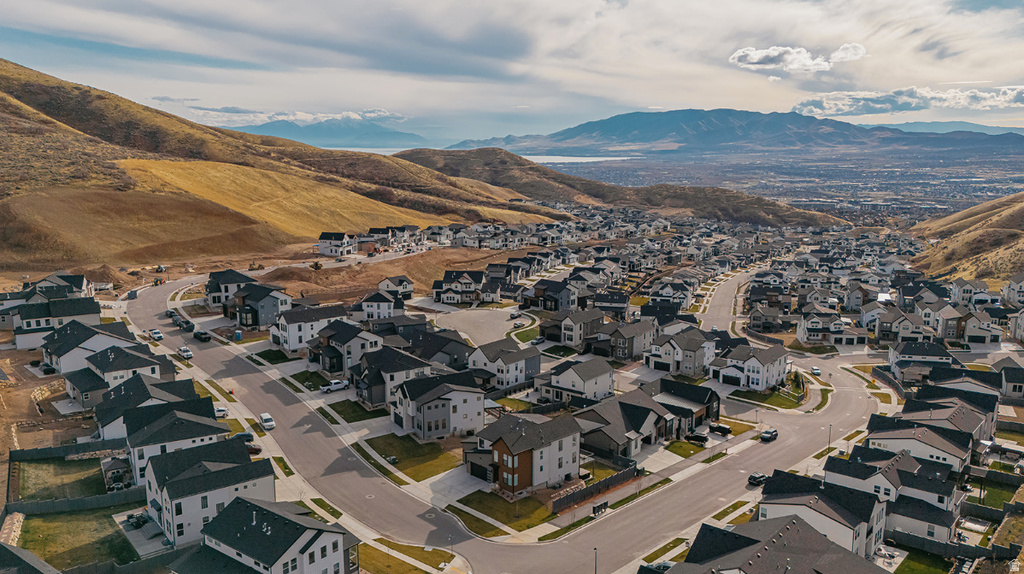 1632 W CANYON RIM RD #606 Lehi, UT 84048