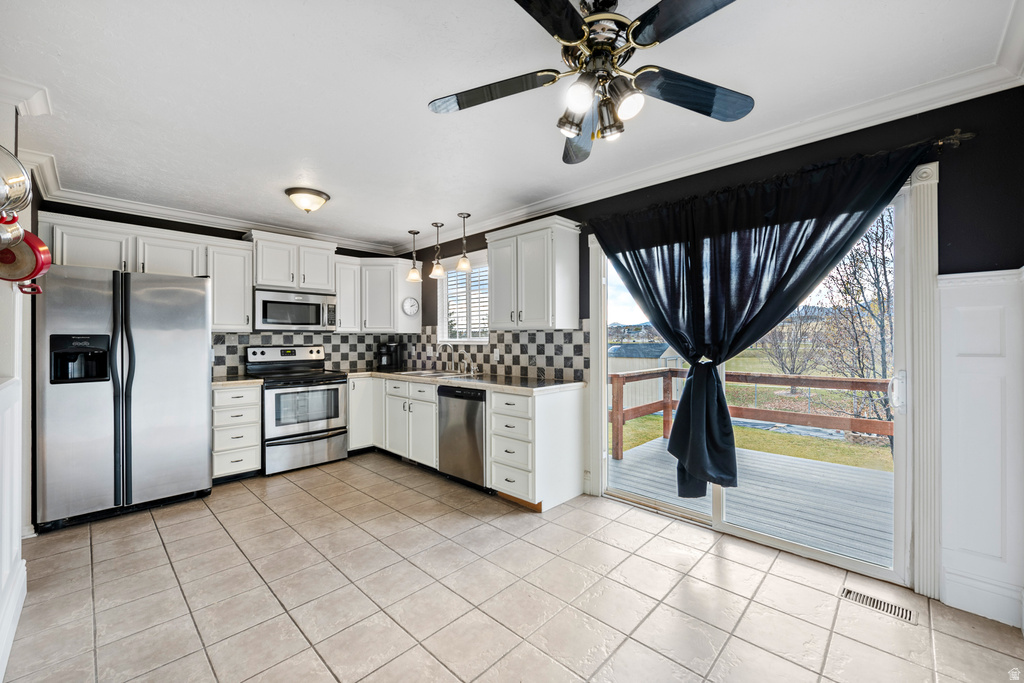 5924 RED ZINC DR. Salt Lake City, UT 84118