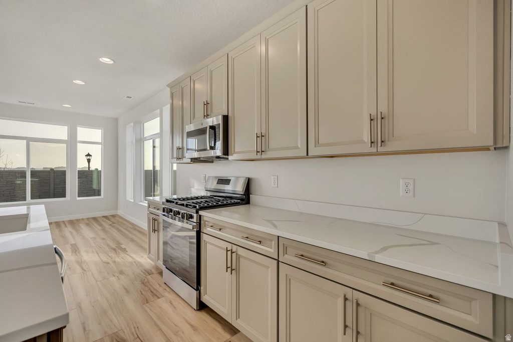 3571 S 2410 W #314 Syracuse, UT 84075