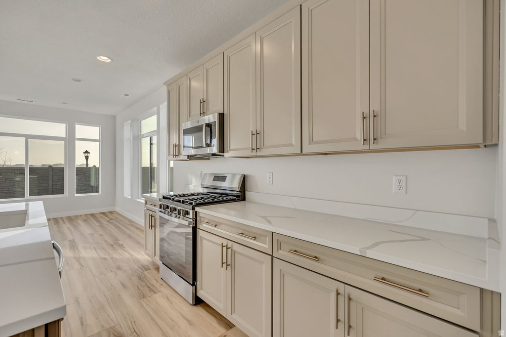 3571 S 2410 W #314 Syracuse, UT 84075