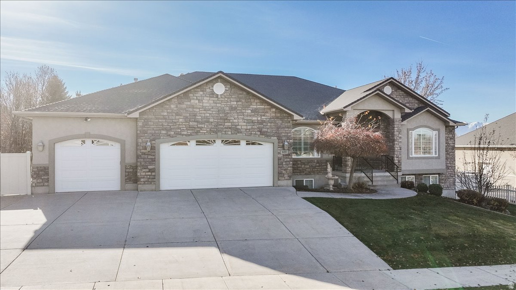 600 E 100 S Hyde Park, UT 84318