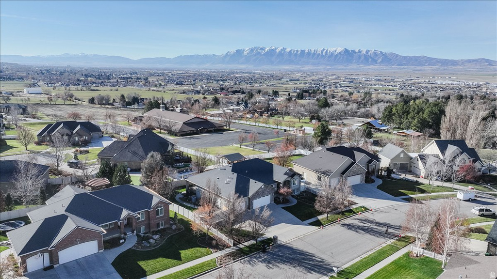 600 E 100 S Hyde Park, UT 84318