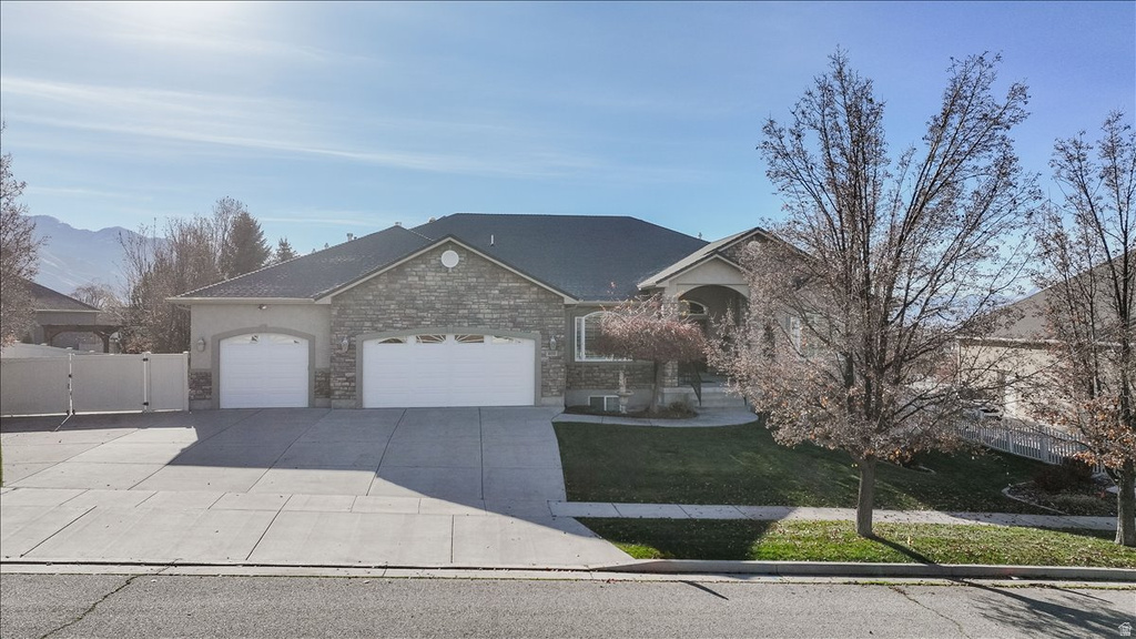 600 E 100 S Hyde Park, UT 84318