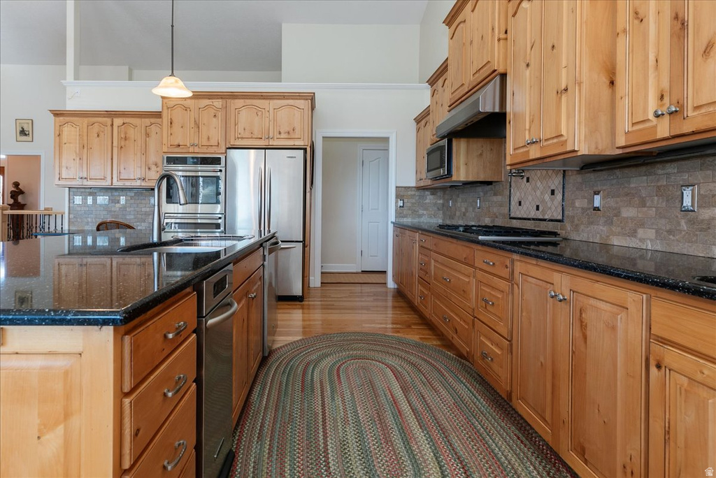 600 E 100 S Hyde Park, UT 84318