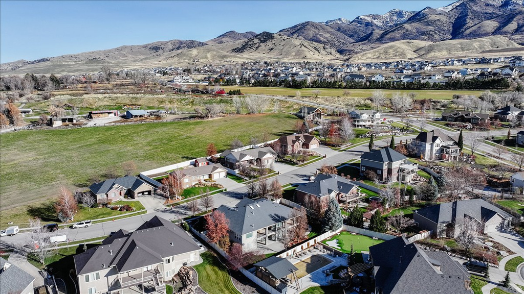 600 E 100 S Hyde Park, UT 84318