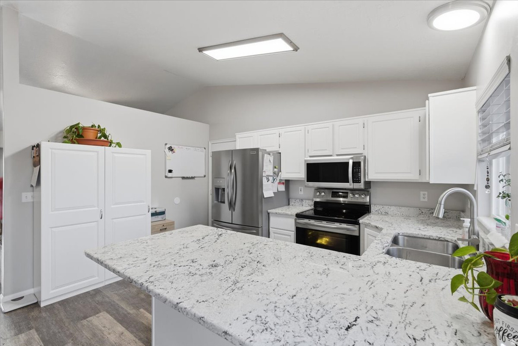 5778 S 4075 W Roy, UT 84067