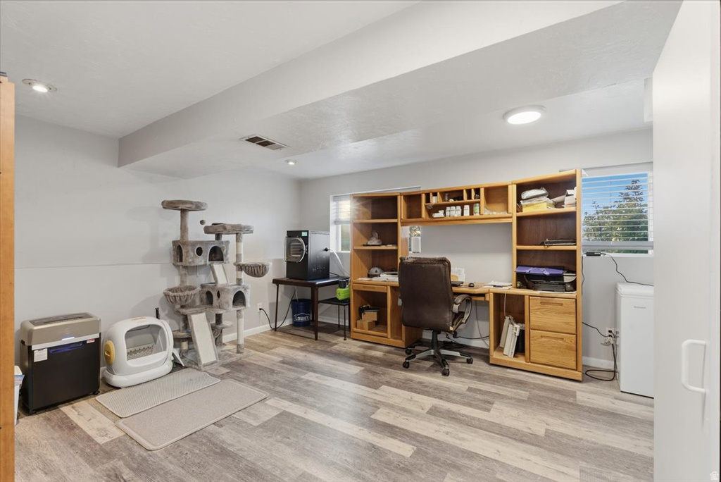 5778 S 4075 W Roy, UT 84067