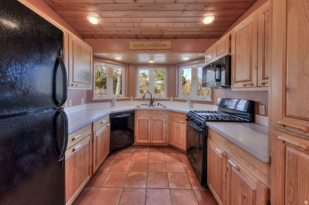 4050 E QUERENCIA CT Moab, UT 84532