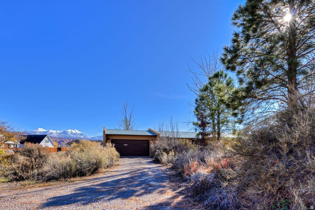 4050 E QUERENCIA CT Moab, UT 84532