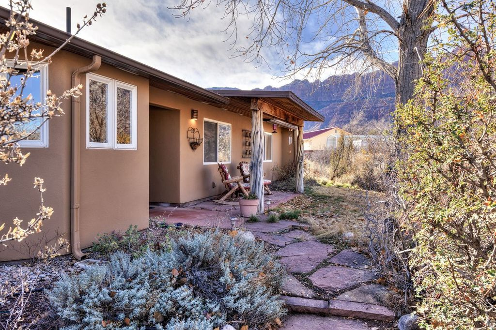 4050 E QUERENCIA CT Moab, UT 84532