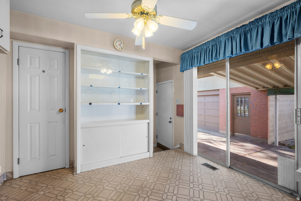 8284 S 745 E Sandy, UT 84094