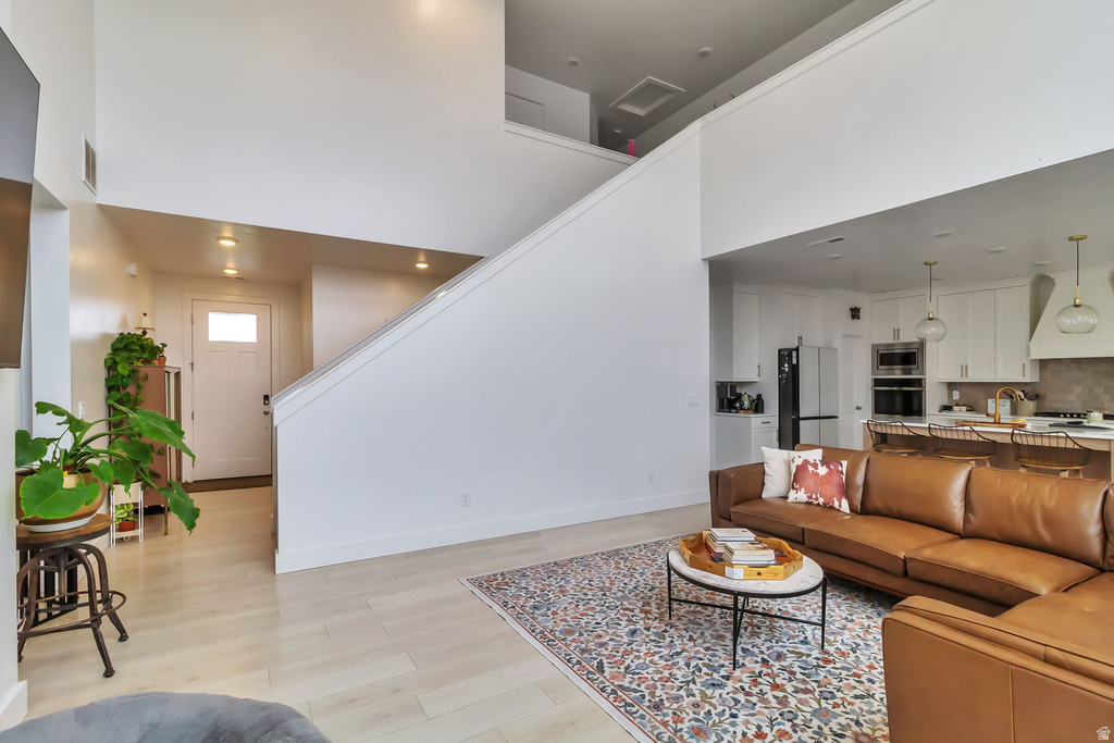 5417 W 3850 S Hooper, UT 84315