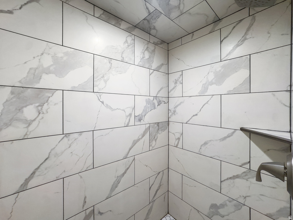 1225 E 5275 S South Ogden, UT 84403