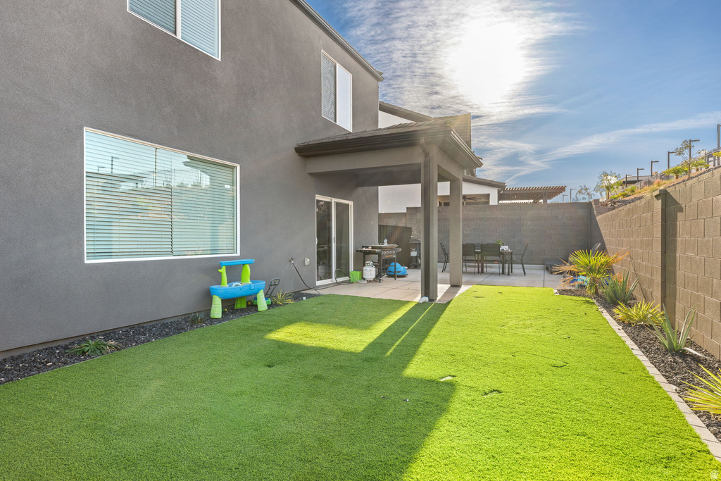 1610 S RIPPLE ROCK DR Washington, UT 84780