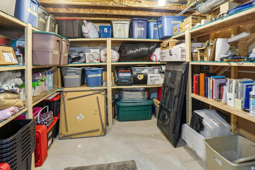 2611 W 1850 S West Haven, UT 84401