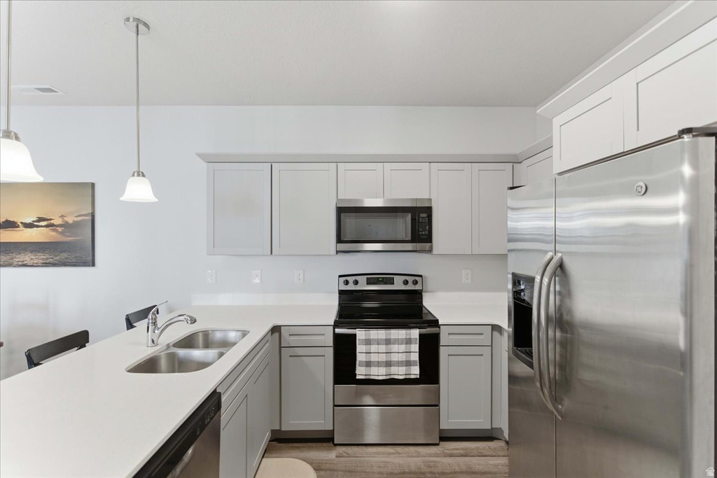 938 W CORAL CHARM WAY #L202 Saratoga Springs, UT 84045