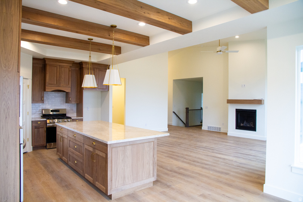 543 W INDEPENDENCE WAY #208 Grantsville, UT 84029