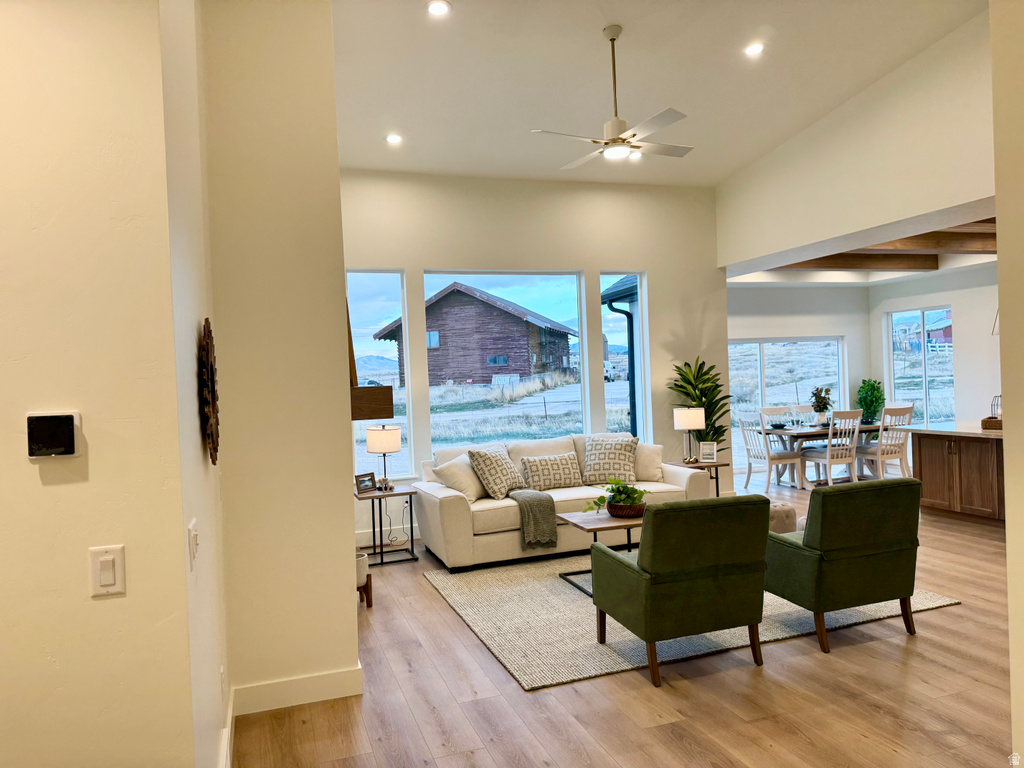 543 W INDEPENDENCE WAY #208 Grantsville, UT 84029