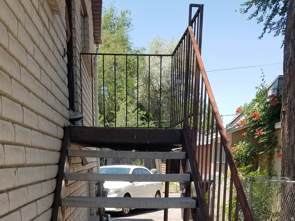 332 S 900 W Provo, UT 84601