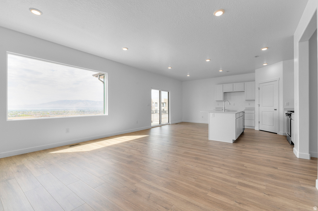 245 E LEVENGROVE DR #180 Lehi, UT 84048