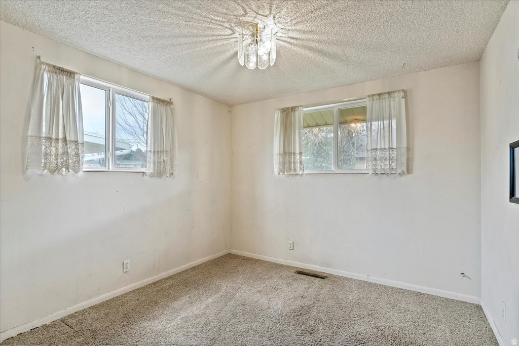 5401 S 825 E South Ogden, UT 84405