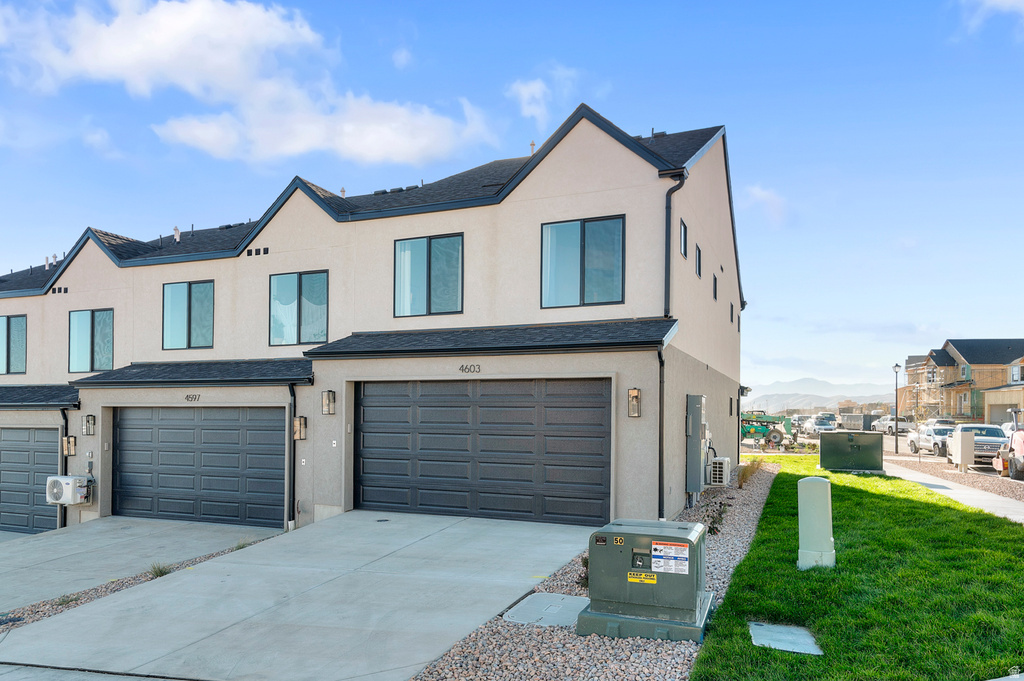 4253 N BUCKSTONE WAY #1368 Lehi, UT 84048