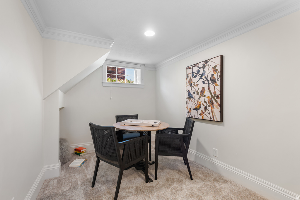 1656 E HARVARD AVE Salt Lake City, UT 84105