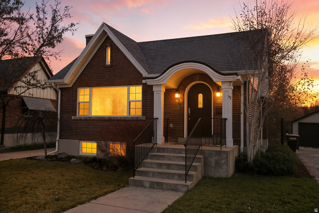 1656 E HARVARD AVE Salt Lake City, UT 84105