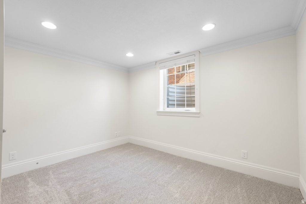 1656 E HARVARD AVE Salt Lake City, UT 84105