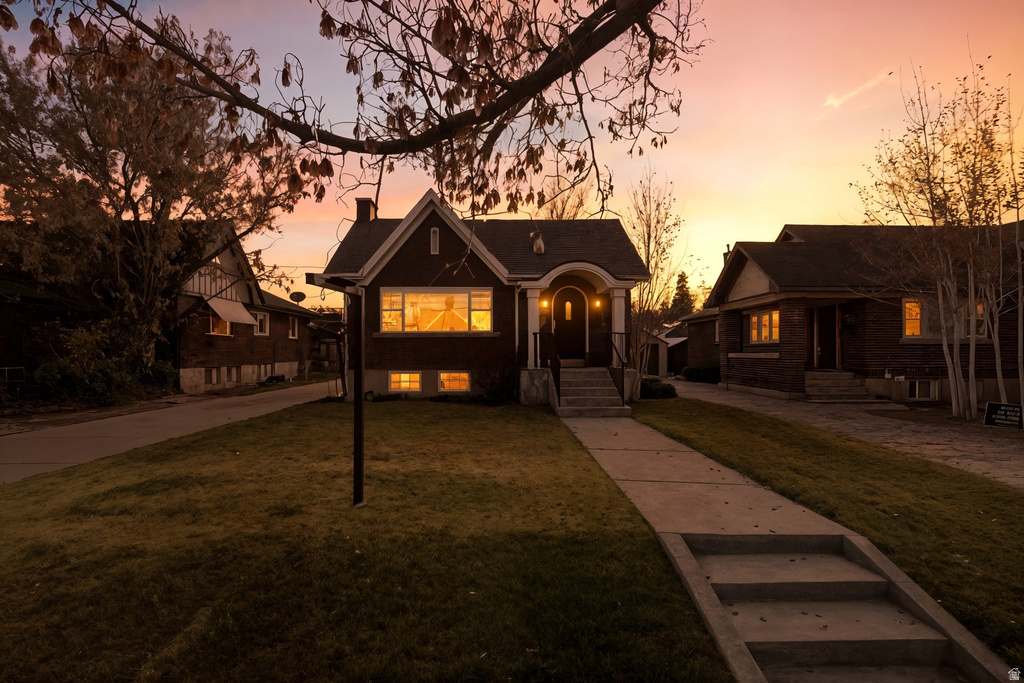 1656 E HARVARD AVE Salt Lake City, UT 84105