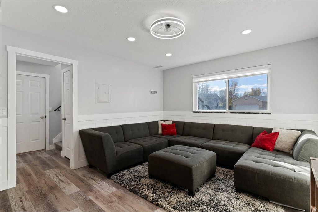 2162 N 2290 W Clinton, UT 84015