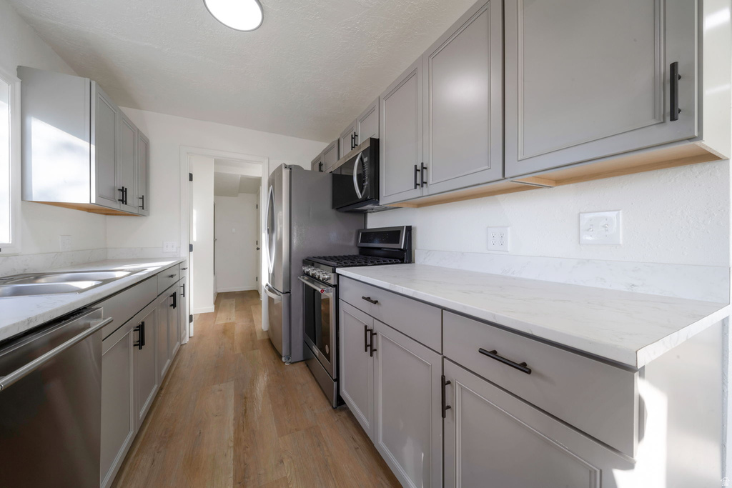 1680 W CLAYBOURNE AVE West Valley City, UT 84119